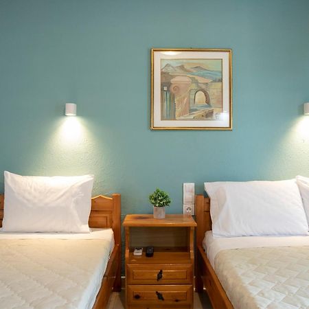 Manos Kritikakis Apartments プラタモナス エクステリア 写真