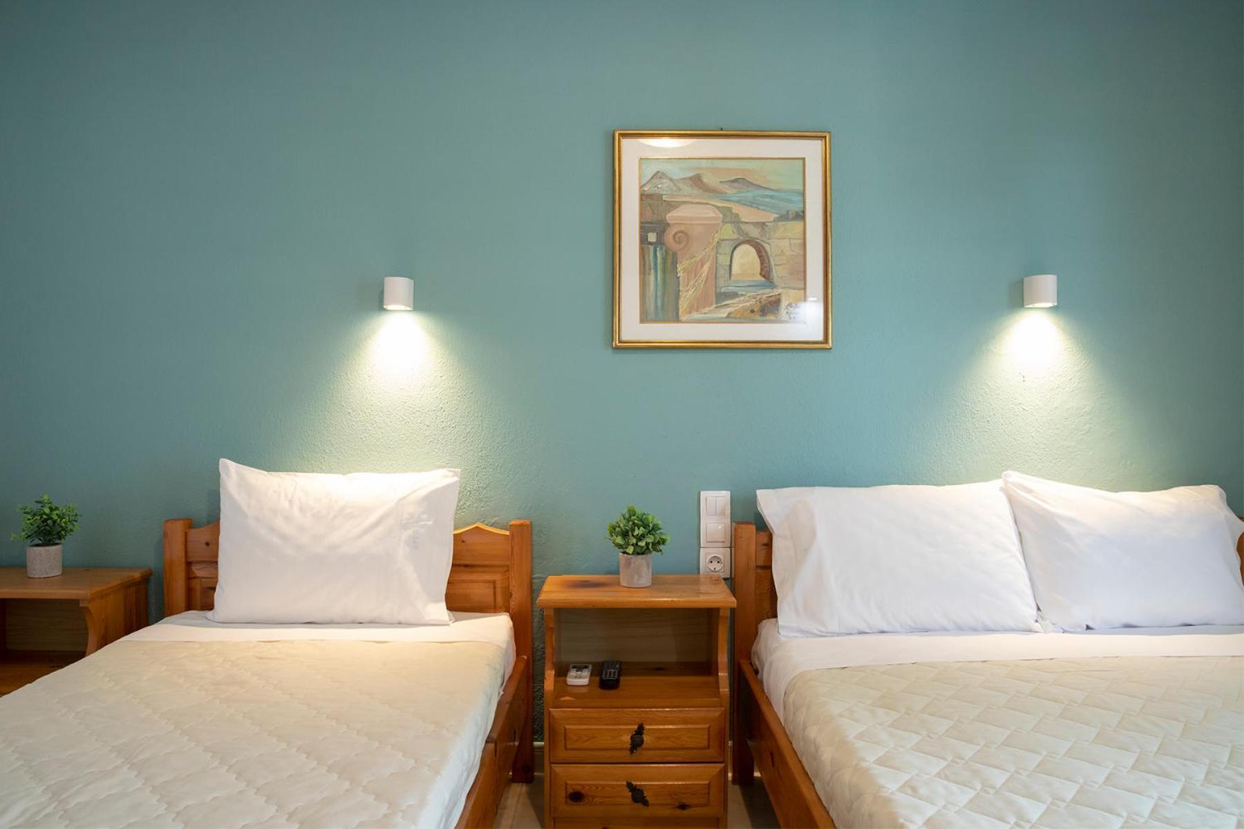 Manos Kritikakis Apartments プラタモナス エクステリア 写真