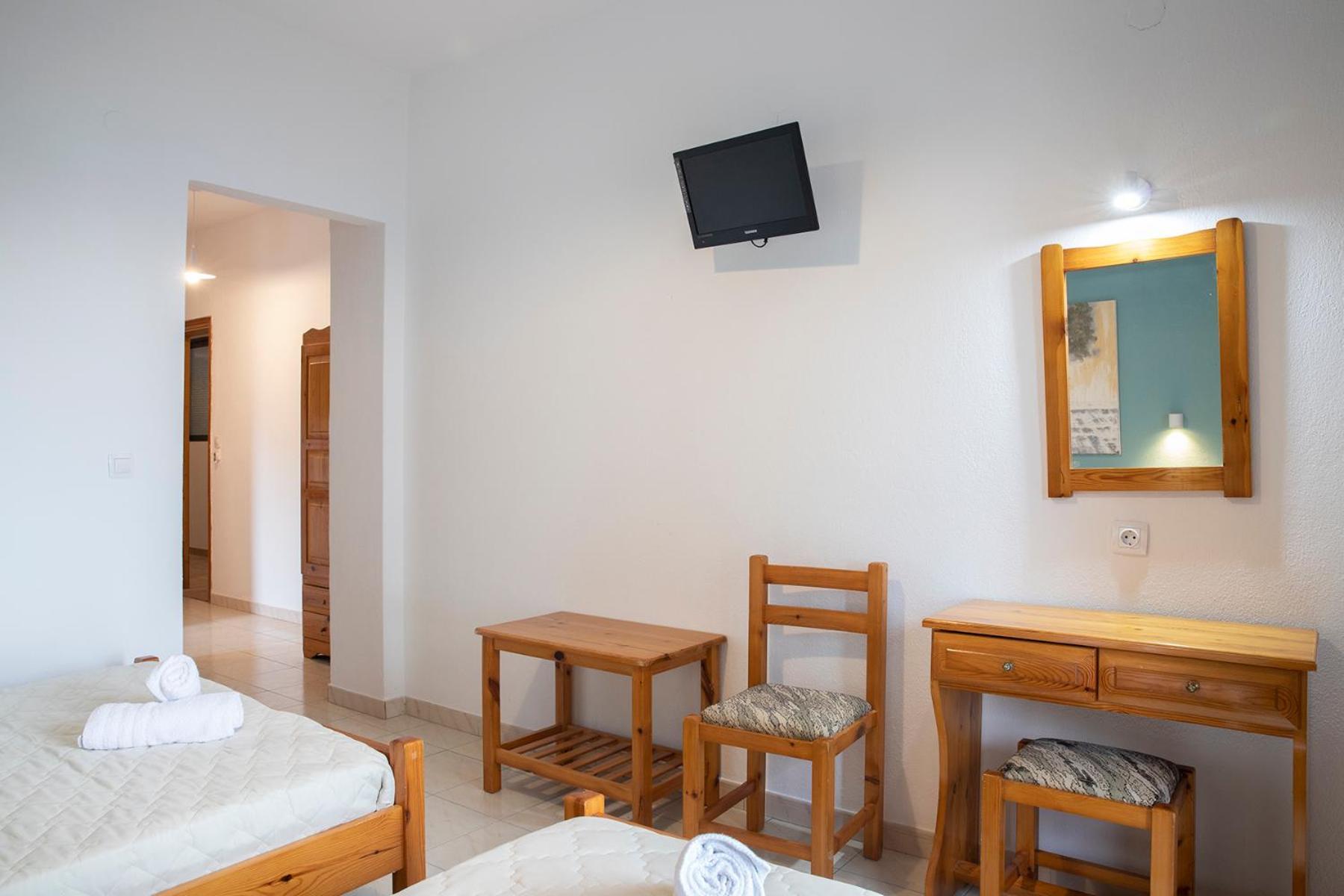 Manos Kritikakis Apartments プラタモナス エクステリア 写真