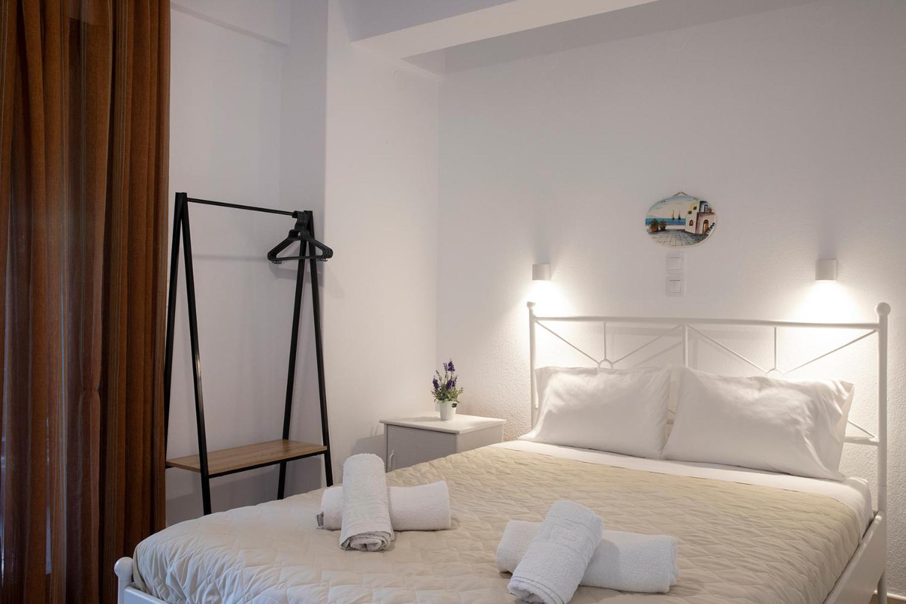 Manos Kritikakis Apartments プラタモナス エクステリア 写真