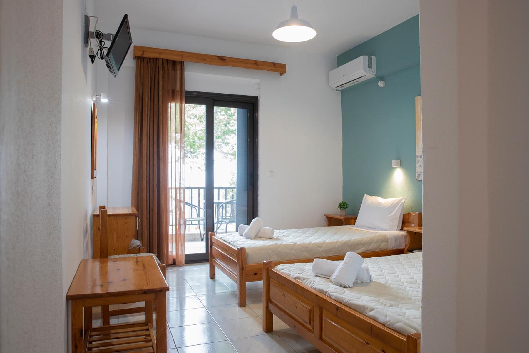 Manos Kritikakis Apartments プラタモナス エクステリア 写真