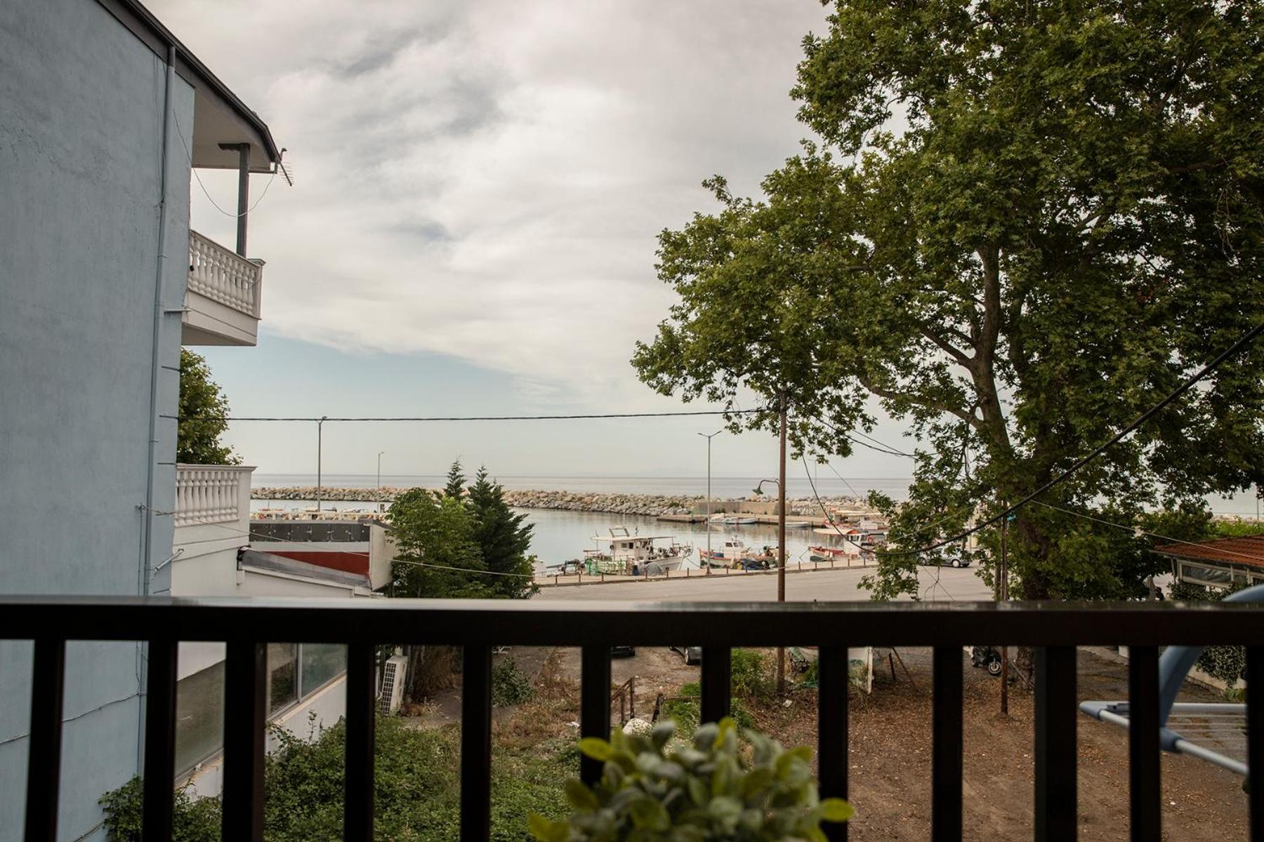 Manos Kritikakis Apartments プラタモナス エクステリア 写真