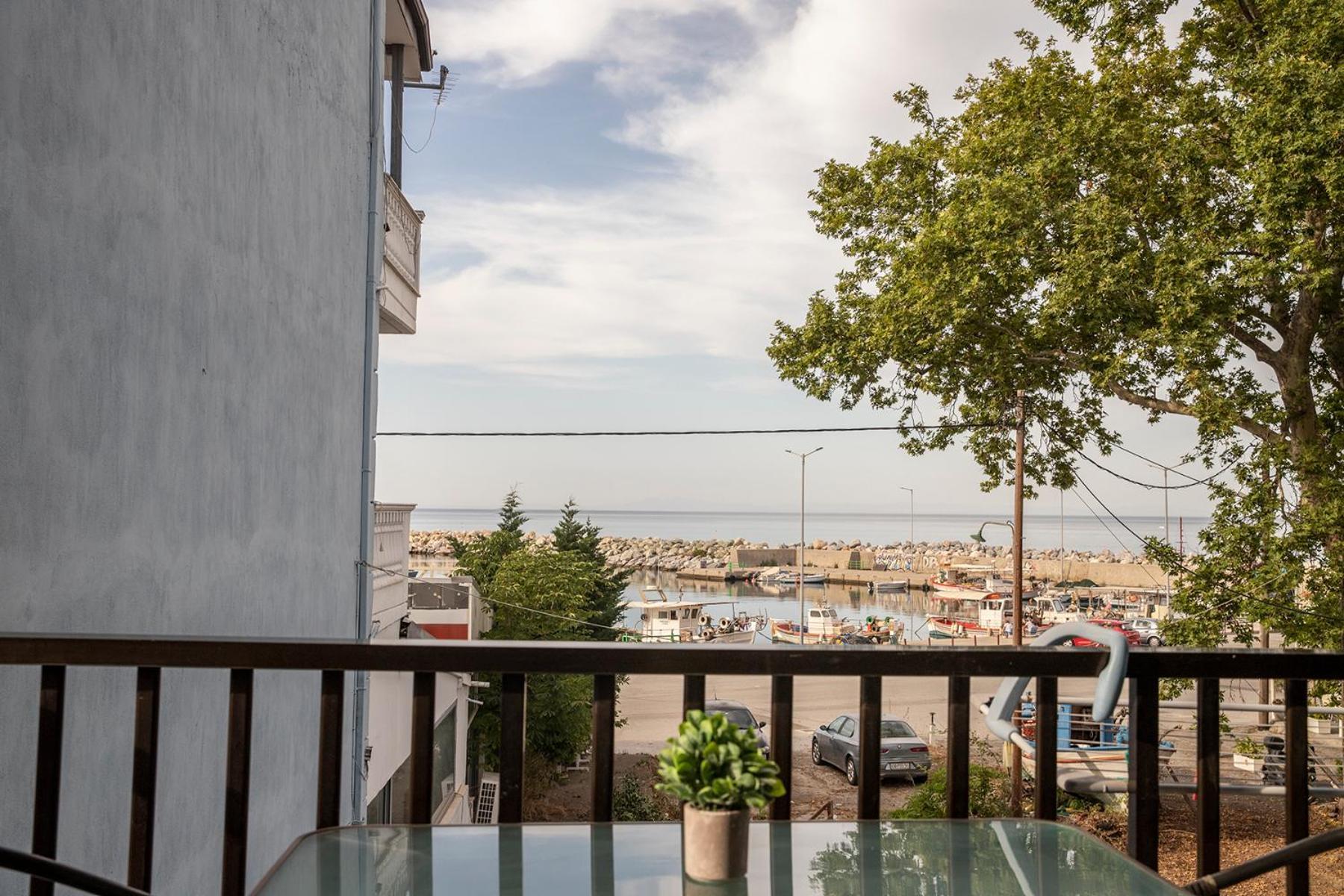 Manos Kritikakis Apartments プラタモナス エクステリア 写真